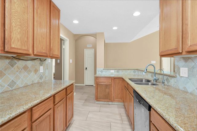 10822 Oak Acres Drive, Houston, TX 77065