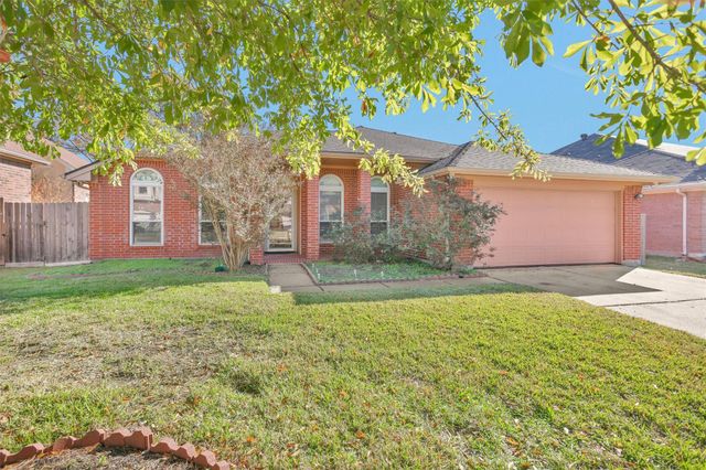 10822 Oak Acres Drive, Houston, TX 77065