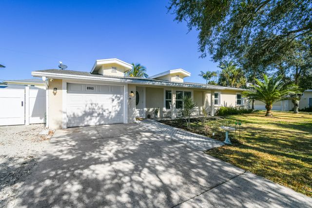 8963 SE Ceres Street, Hobe Sound, FL 33455