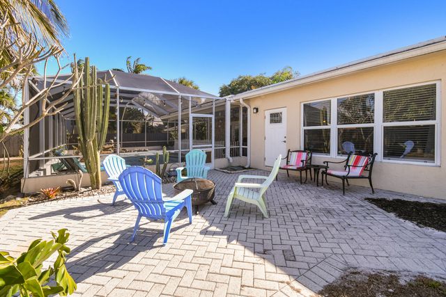 8963 SE Ceres Street, Hobe Sound, FL 33455