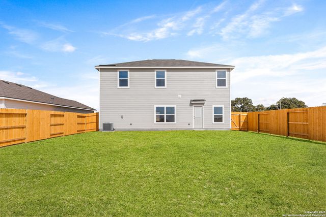 16001 Delgado Hills, Lytle, TX 78052