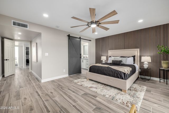 6 E PIPING ROCK Road, Phoenix, AZ 85022