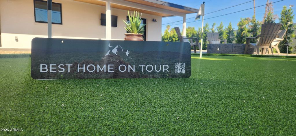 6 E PIPING ROCK Road, Phoenix, AZ 85022