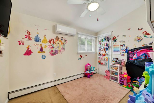 75 Presford Drive, Shirley, NY 11967