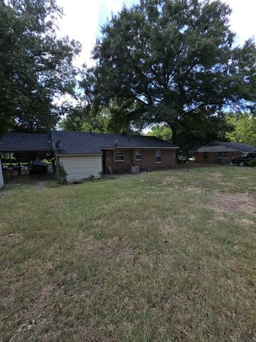 5350 LOCHINVAR RD, Memphis, TN 38116