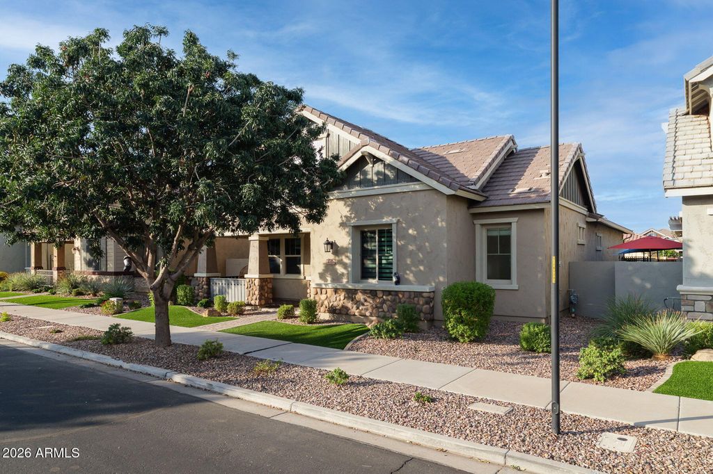 4327 E RONALD Street, Gilbert, AZ 85295 — photo 2