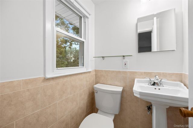 6 Hillside Terrace, Mahopac, NY 10541