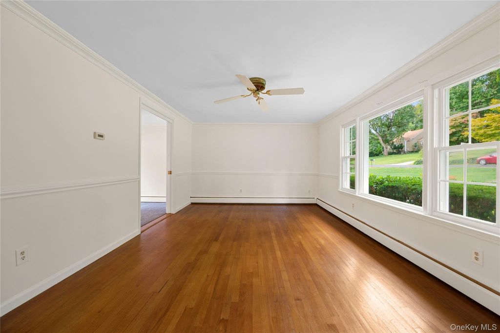 6 Hillside Terrace, Mahopac, NY 10541 — photo 4