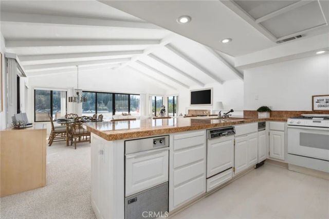 39118 Lake Drive, Bass Lake, CA 93604
