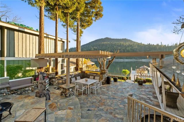 39118 Lake Drive, Bass Lake, CA 93604
