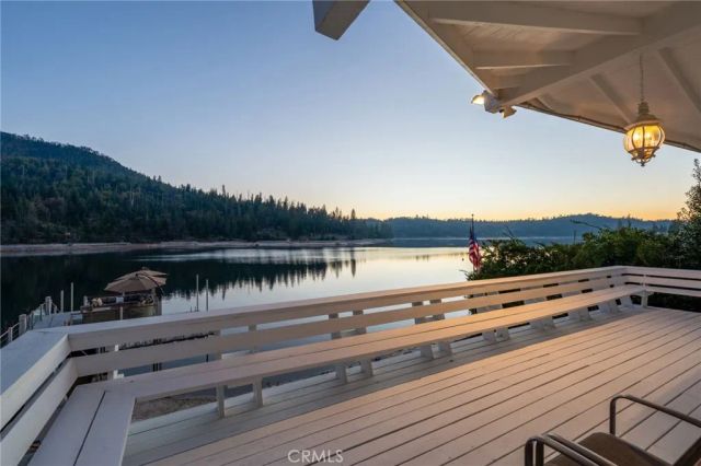 39118 Lake Drive, Bass Lake, CA 93604