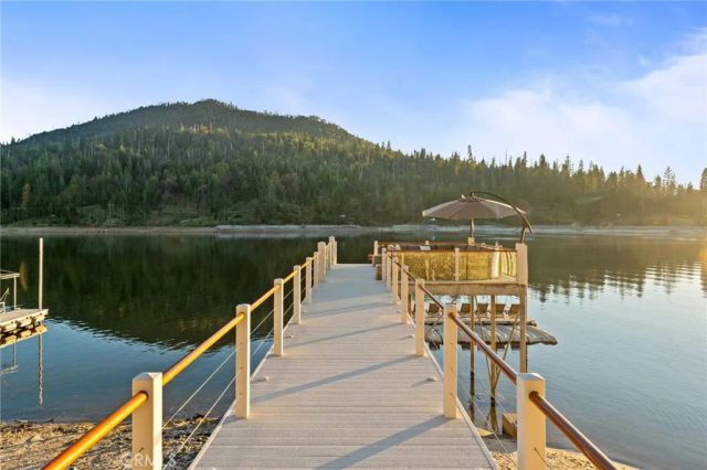 39118 Lake Drive, Bass Lake, CA 93604