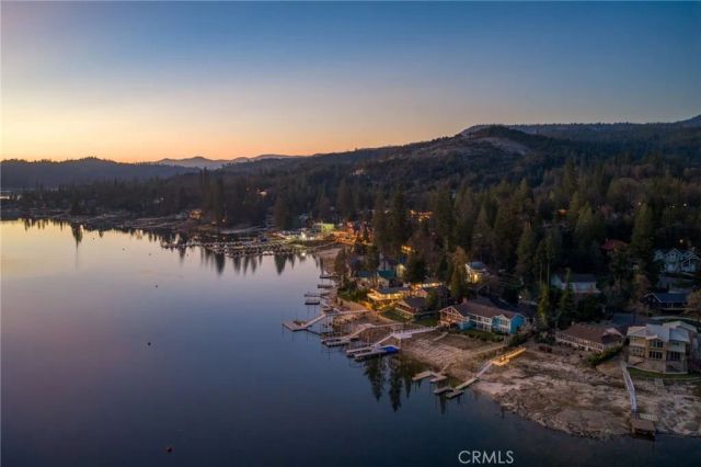 39118 Lake Drive, Bass Lake, CA 93604