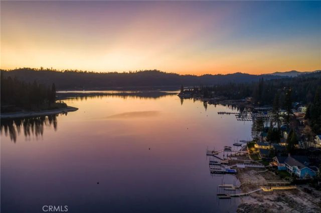 39118 Lake Drive, Bass Lake, CA 93604