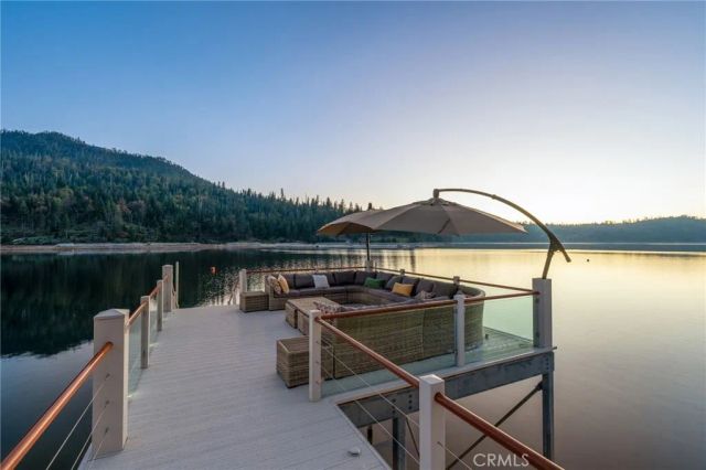 39118 Lake Drive, Bass Lake, CA 93604