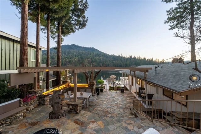 39118 Lake Drive, Bass Lake, CA 93604