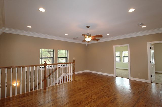 2517 CR 2110, Hooks, TX 75561