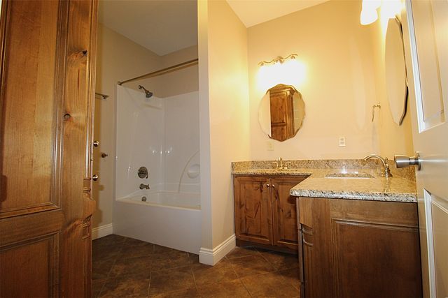 2517 CR 2110, Hooks, TX 75561