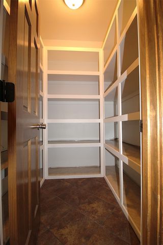 2517 CR 2110, Hooks, TX 75561