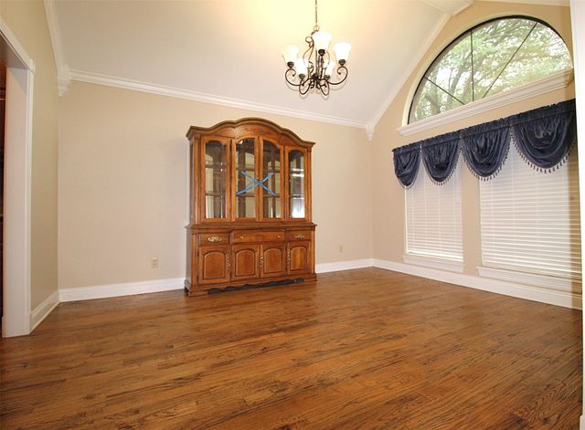 2517 CR 2110, Hooks, TX 75561