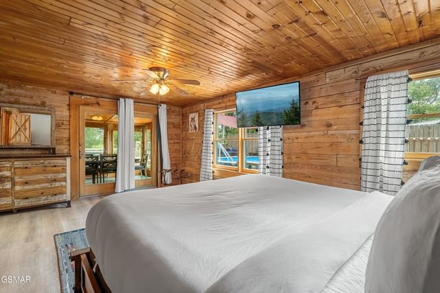 3009 Crestview Court, Sevierville, TN 37862