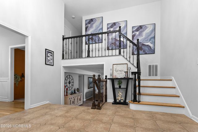 21 Cameron Court, Freehold, NJ 07728