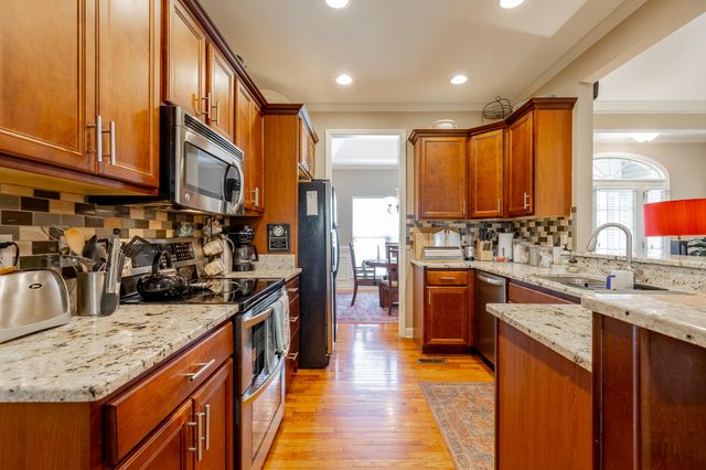 6451 Faultless Way, Hixson, TN 37343