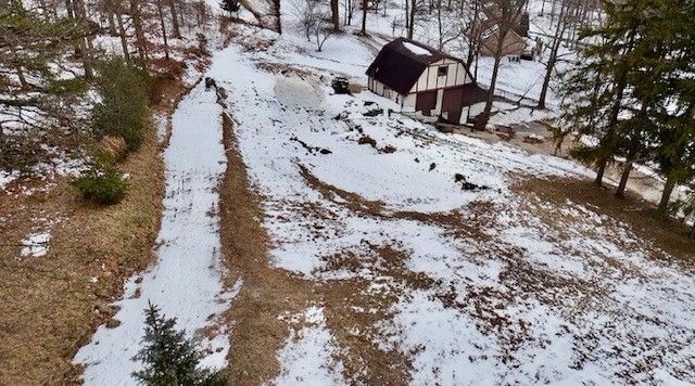 275 Old Scales Rd, South Franklin, PA 15301