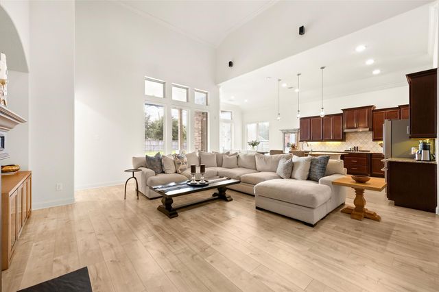 9612 Eden Ridge Lane, Pearland, TX 77584