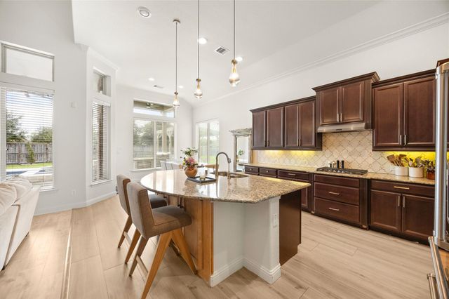 9612 Eden Ridge Lane, Pearland, TX 77584