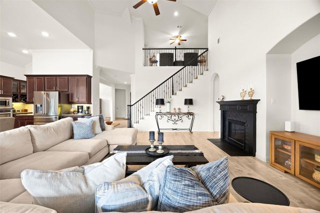 9612 Eden Ridge Lane, Pearland, TX 77584
