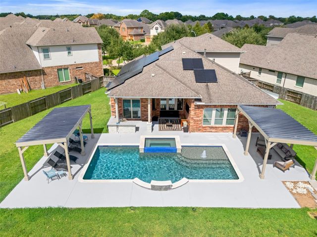 9612 Eden Ridge Lane, Pearland, TX 77584
