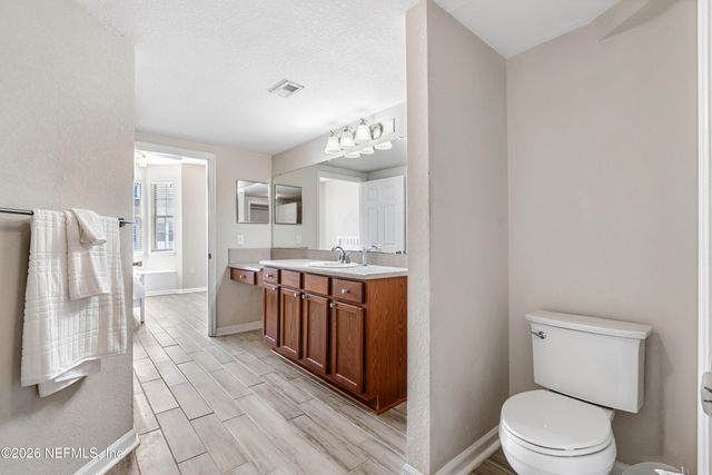 8550 TOUCHTON Road 2235, Jacksonville, FL 32216