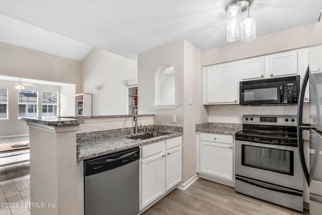8550 TOUCHTON Road 2235, Jacksonville, FL 32216