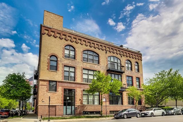 1050 W HUBBARD Street 2F, Chicago, IL 60622