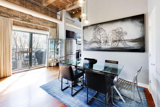 1050 W HUBBARD Street 2F, Chicago, IL 60622