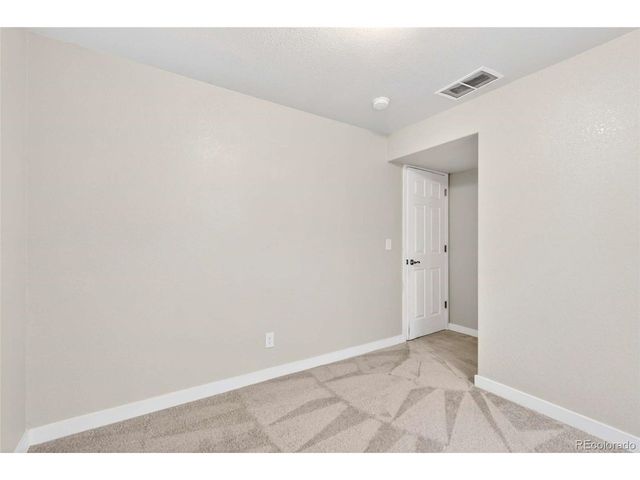 24666 E Arizona Cir, Aurora, CO 80018