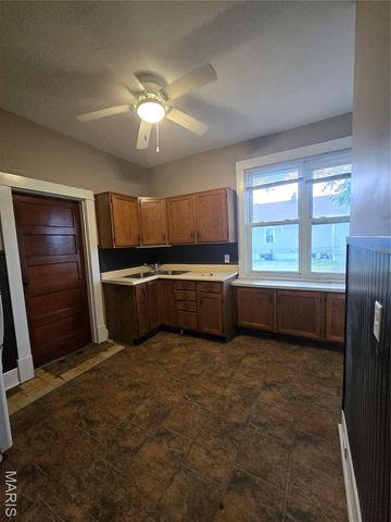 1669 2nd Street, Madison, IL 62060