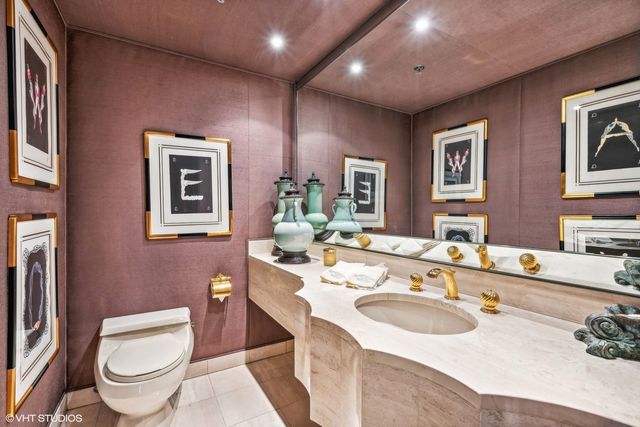 100 E Huron Street 3705, Chicago, IL 60611