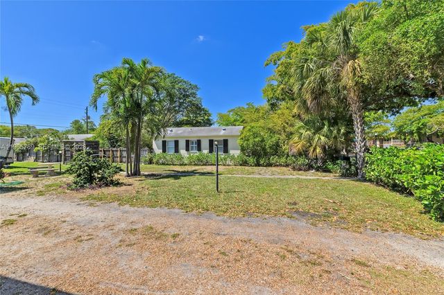 1946 Madison St, Hollywood, FL 33020