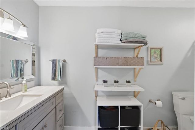 3961 Ocean Hills CT, Virginia Beach, VA 23451