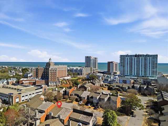 3961 Ocean Hills CT, Virginia Beach, VA 23451