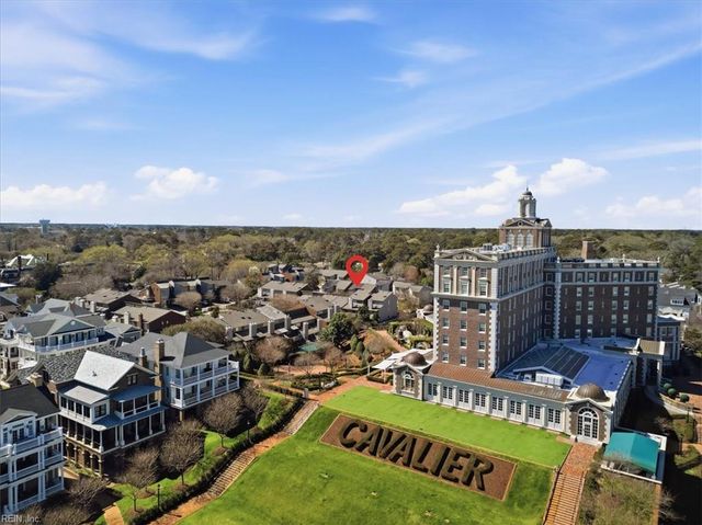 3961 Ocean Hills CT, Virginia Beach, VA 23451