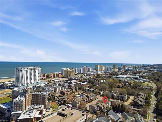 3961 Ocean Hills CT, Virginia Beach, VA 23451