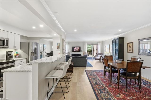 3961 Ocean Hills CT, Virginia Beach, VA 23451