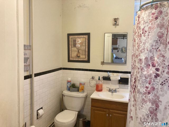 607 Elm Street, New Haven, CT 06511