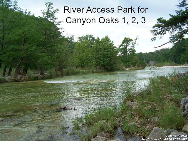 711 Mariposa Avenue, Concan, TX 78801