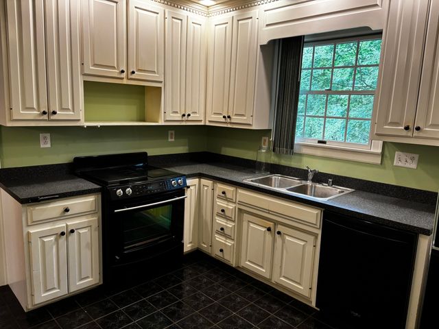 1119 Deer Haven Drive, Frankfort, KY 40601