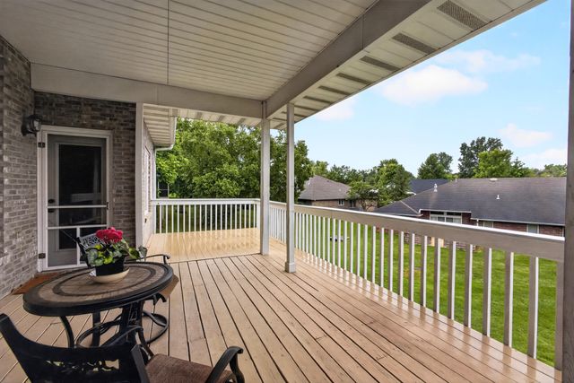 1308 VINTAGE DR, Columbia, MO 65203