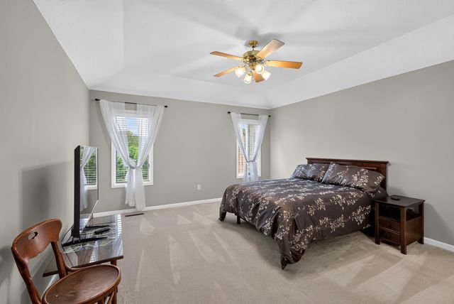 1308 VINTAGE DR, Columbia, MO 65203